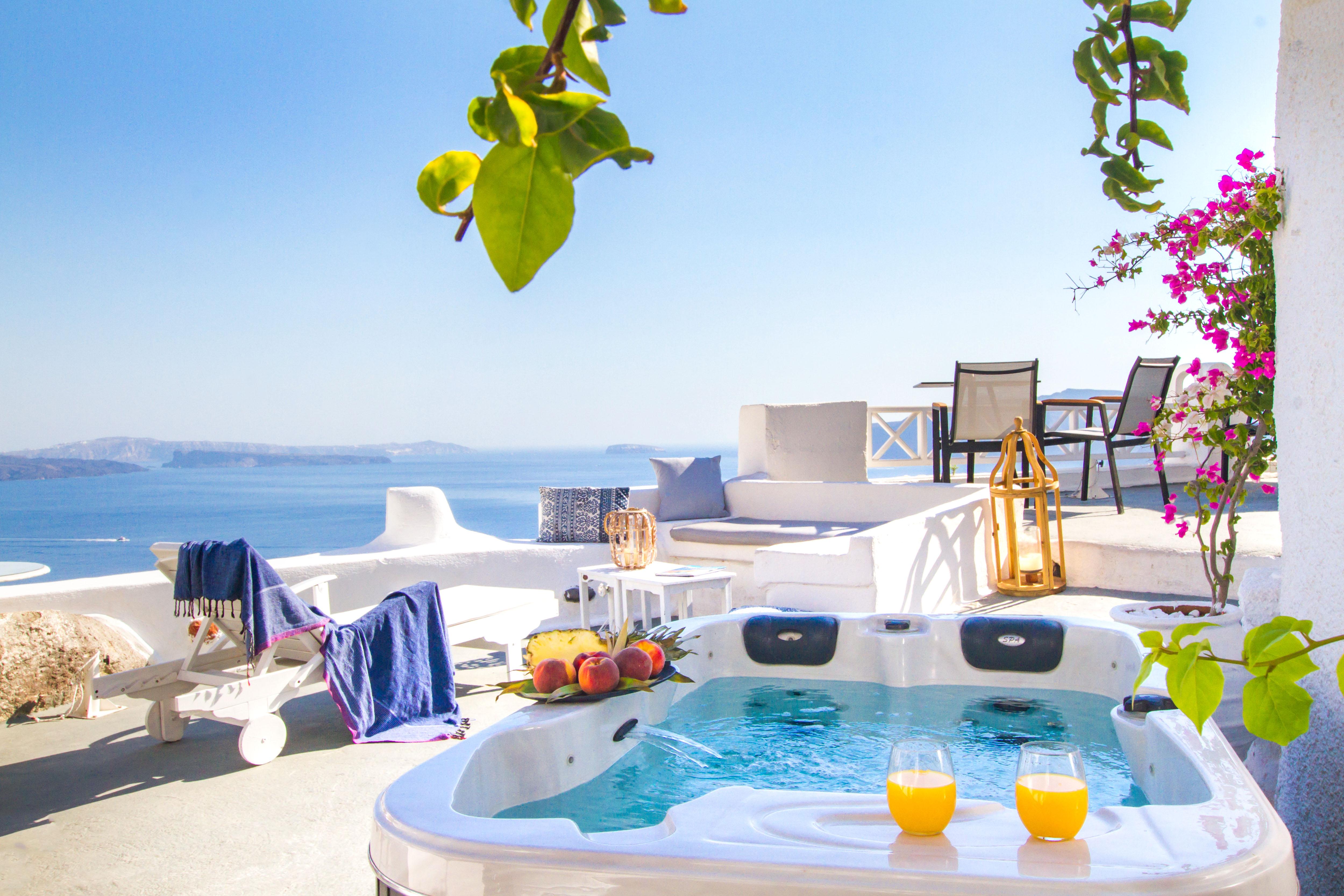 Alexander's Oia (Santorini)